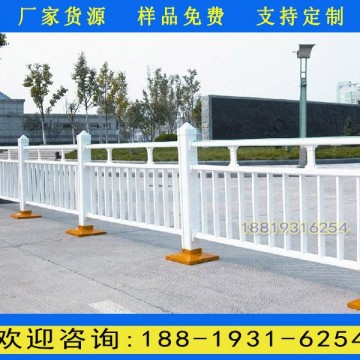 惠州人行道欄桿廠家 梅州機(jī)動(dòng)車道隔