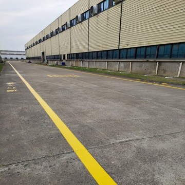 蘇州太倉(cāng)廠區(qū)人行道、吳江工廠車間